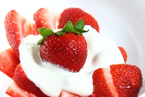 Header of strawberrystallionnn