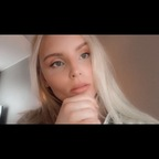 sweblondie Profile Picture