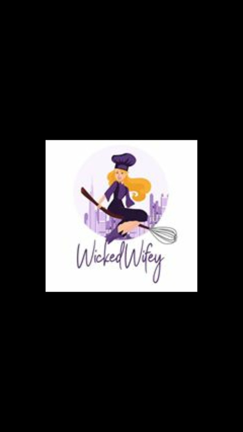 Header of thewickedwifey